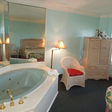 Baymont By Wyndham Virginia Beach Oceanfront Eksteriør billede